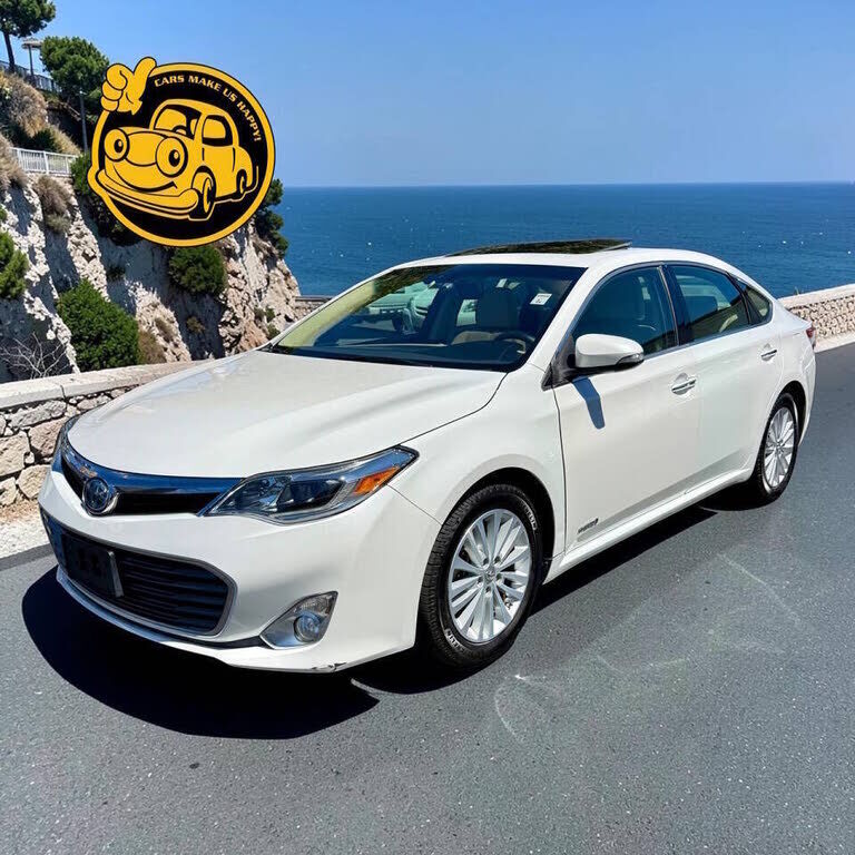 2013 TOYOTA Avalon