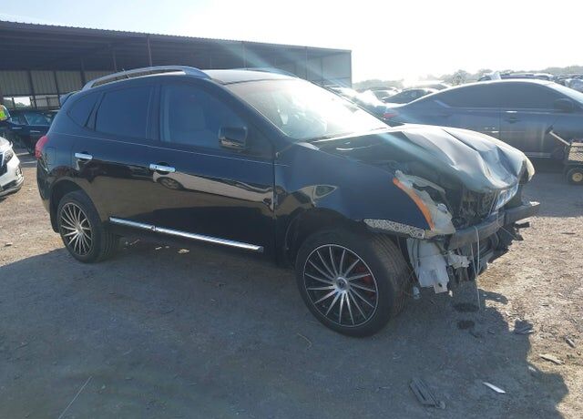 2011 NISSAN Rogue