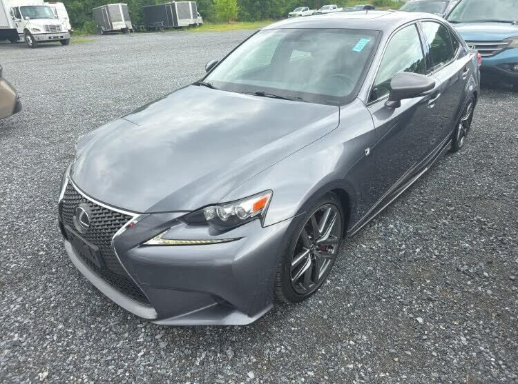 2016 LEXUS IS