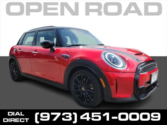 2023 MINI Hardtop