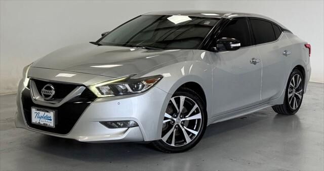 2017 NISSAN Maxima