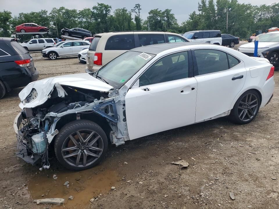 2018 LEXUS IS