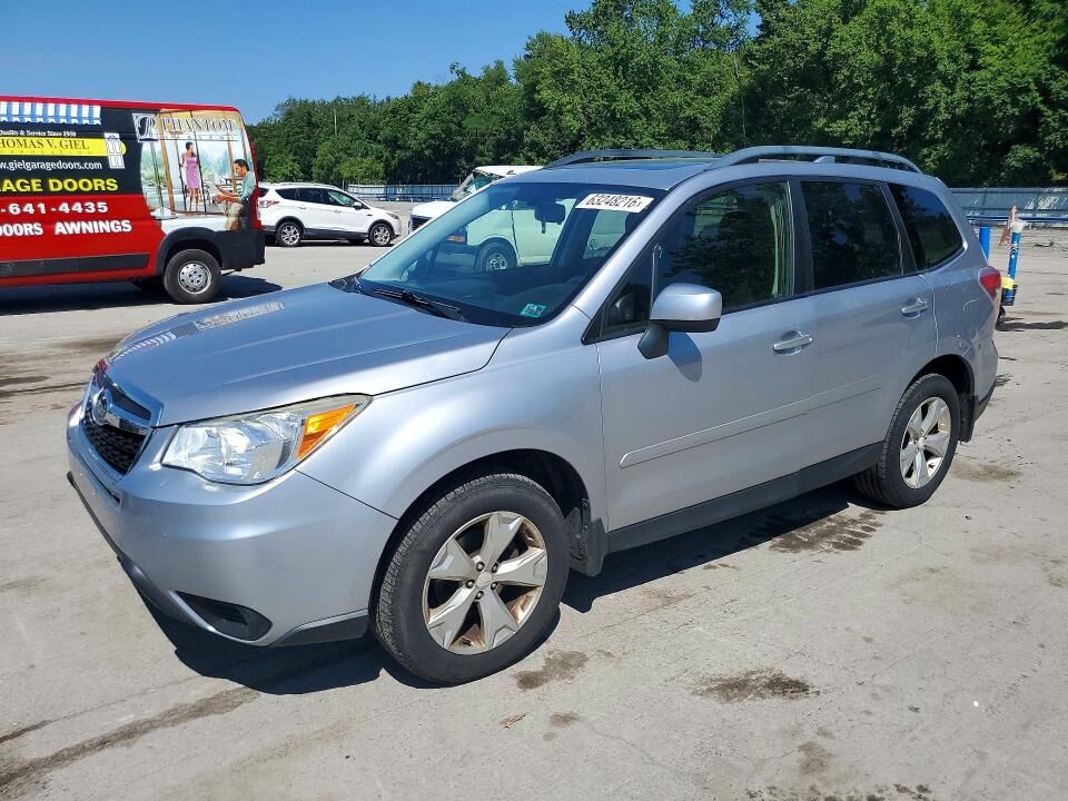 2016 SUBARU Forester