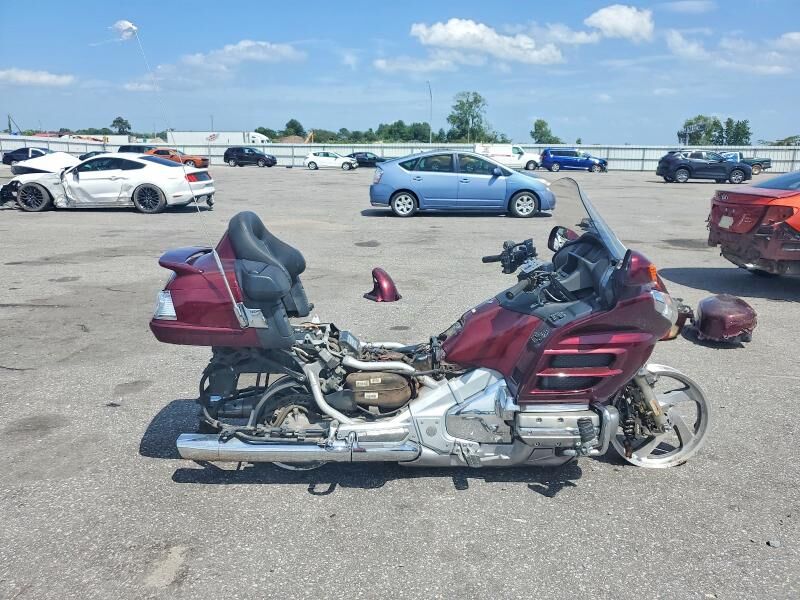 2006 HONDA GL1800