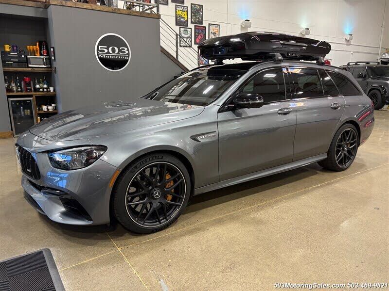 2021 MERCEDES-BENZ E-Class