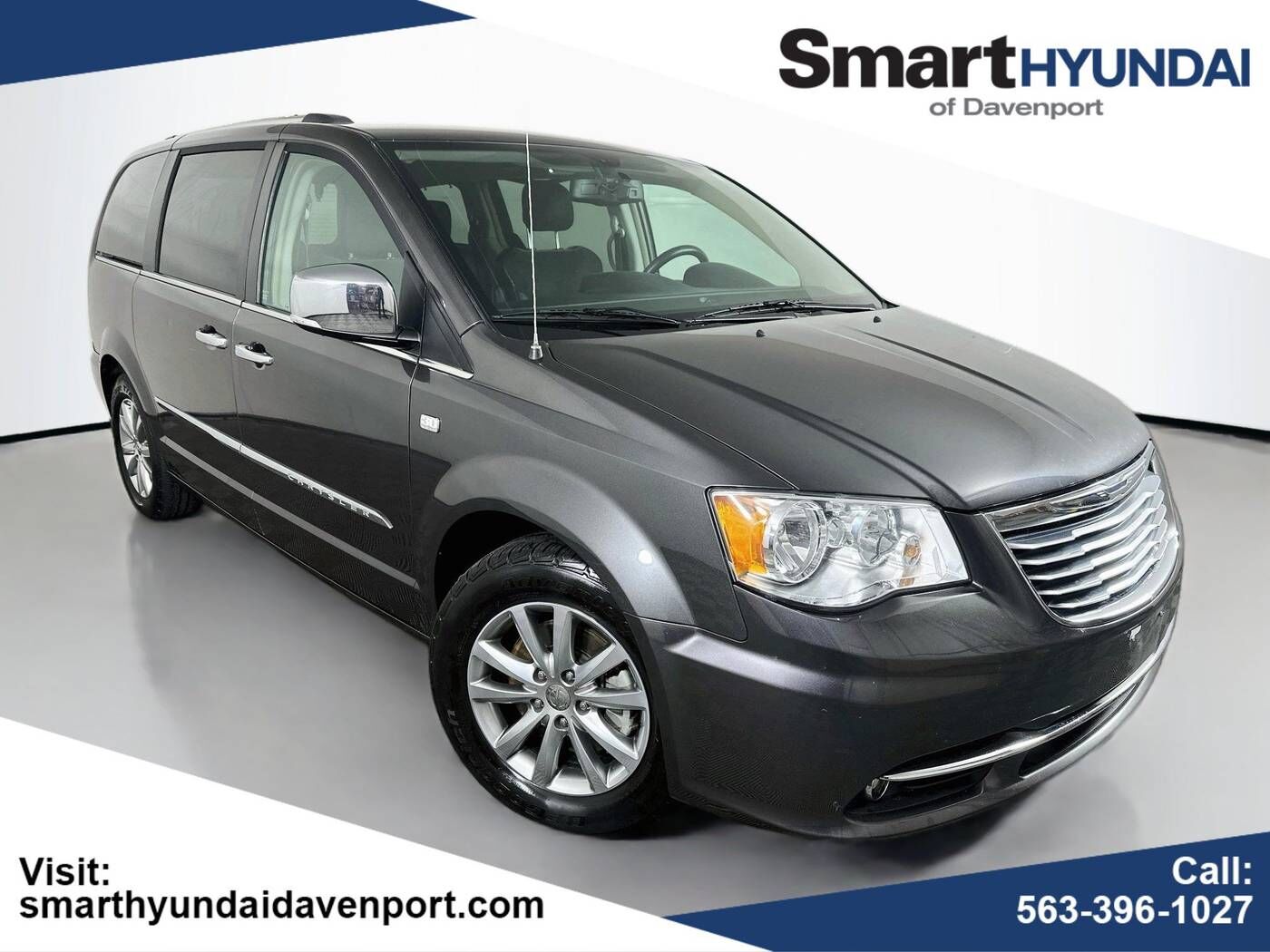 2014 CHRYSLER Town and Country
