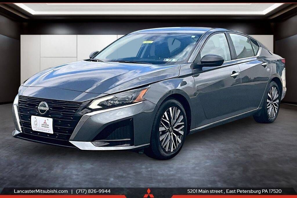2025 NISSAN Altima