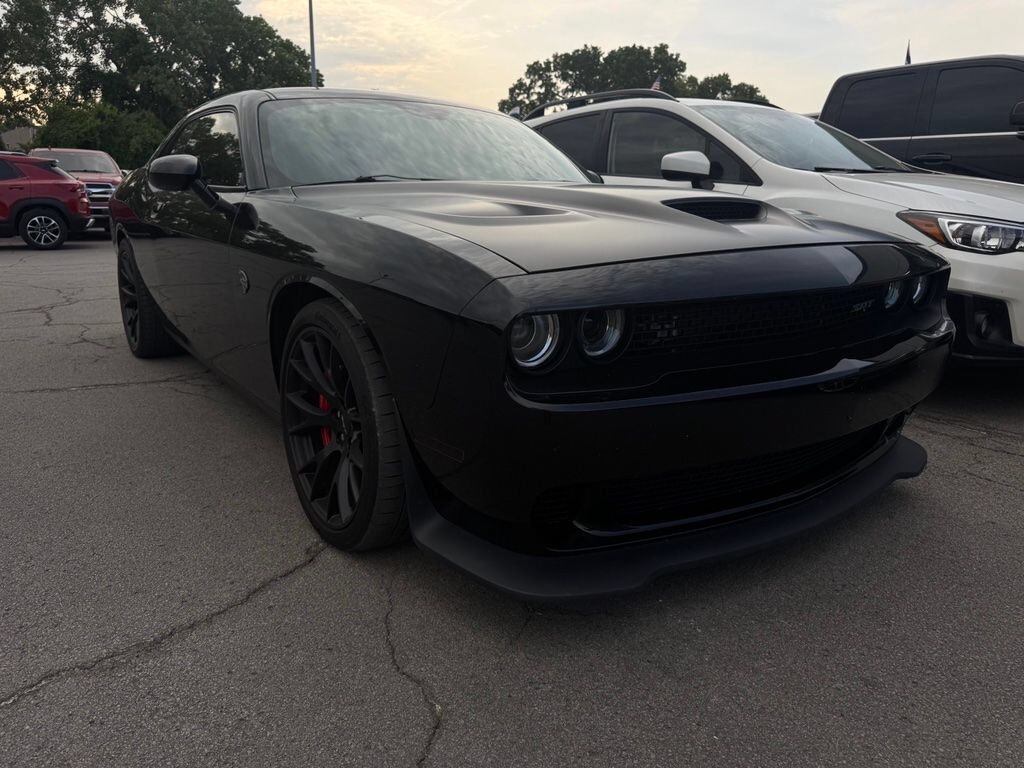 2016 DODGE Challenger