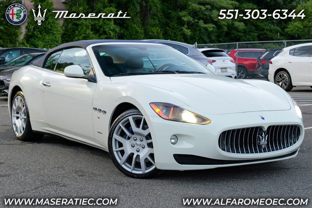 2012 MASERATI Granturismo