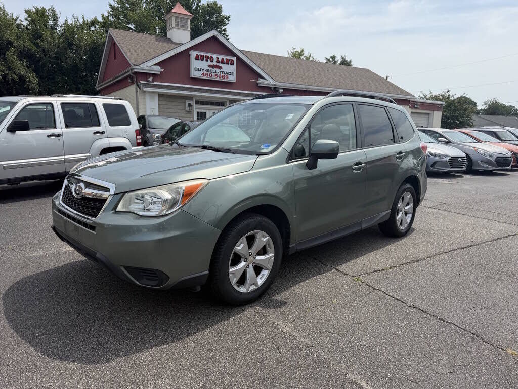2014 SUBARU Forester