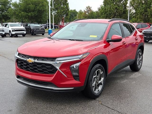 2026 CHEVROLET Trax