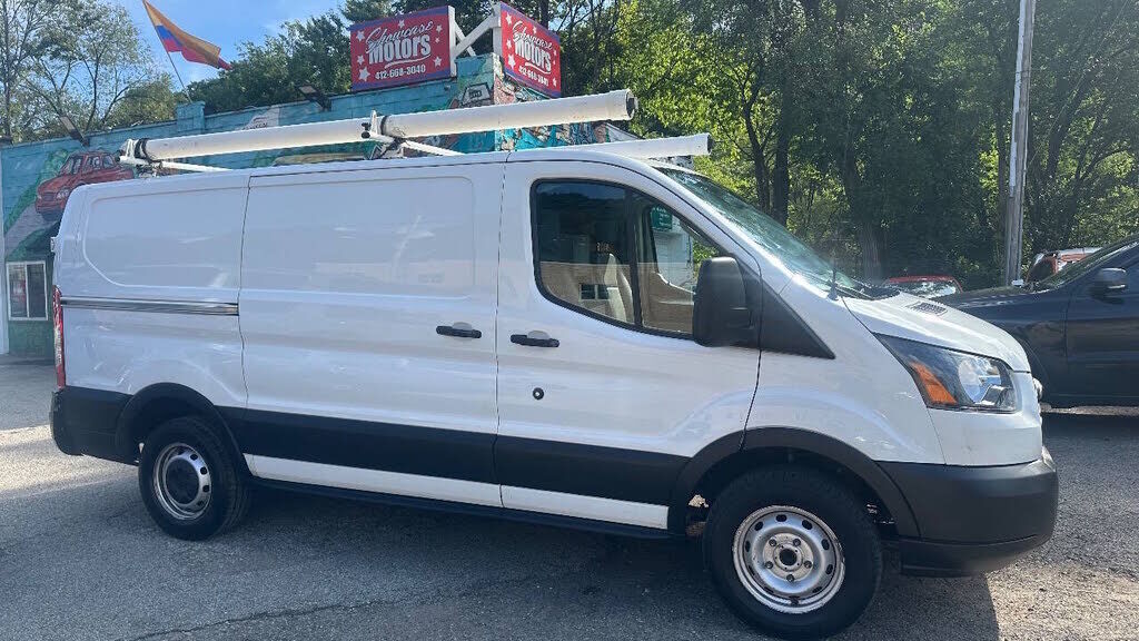 2019 FORD Transit