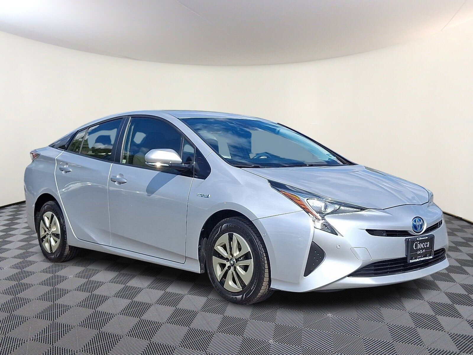 2018 TOYOTA PRIUS