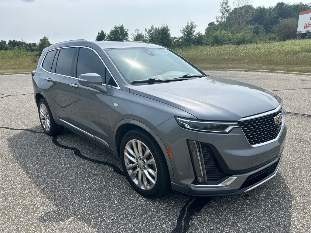2020 CADILLAC XT6