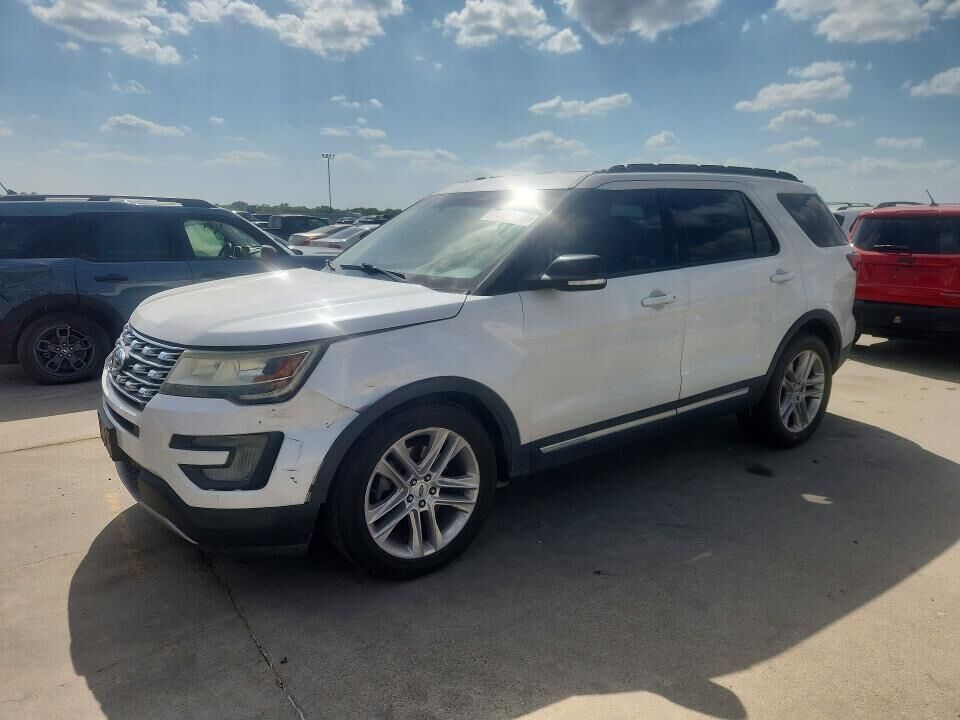 2016 FORD Explorer