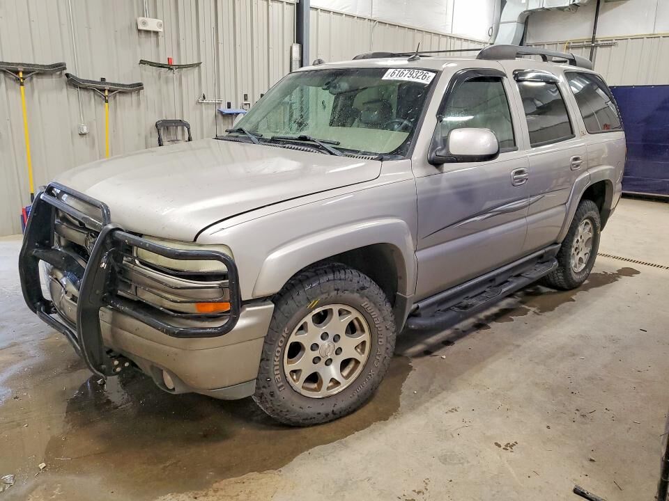 2004 CHEVROLET Tahoe