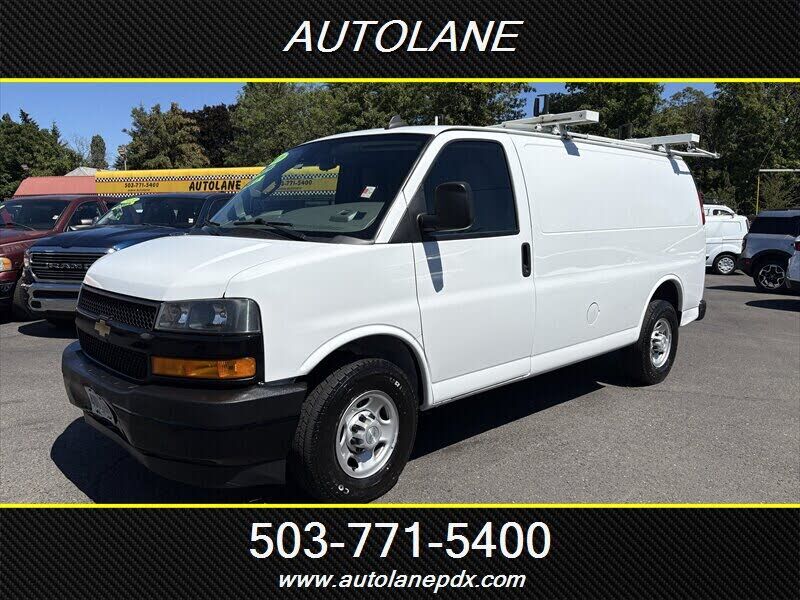 2019 CHEVROLET Express