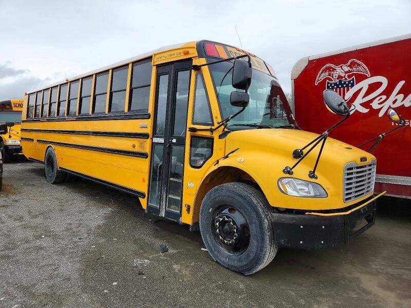 2012 FREIGHTLINER B2 Bus Chassis
