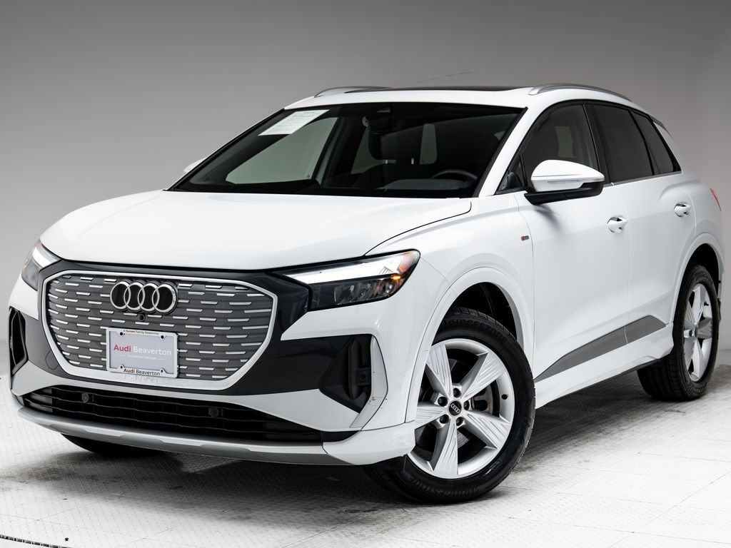 2023 AUDI Q4