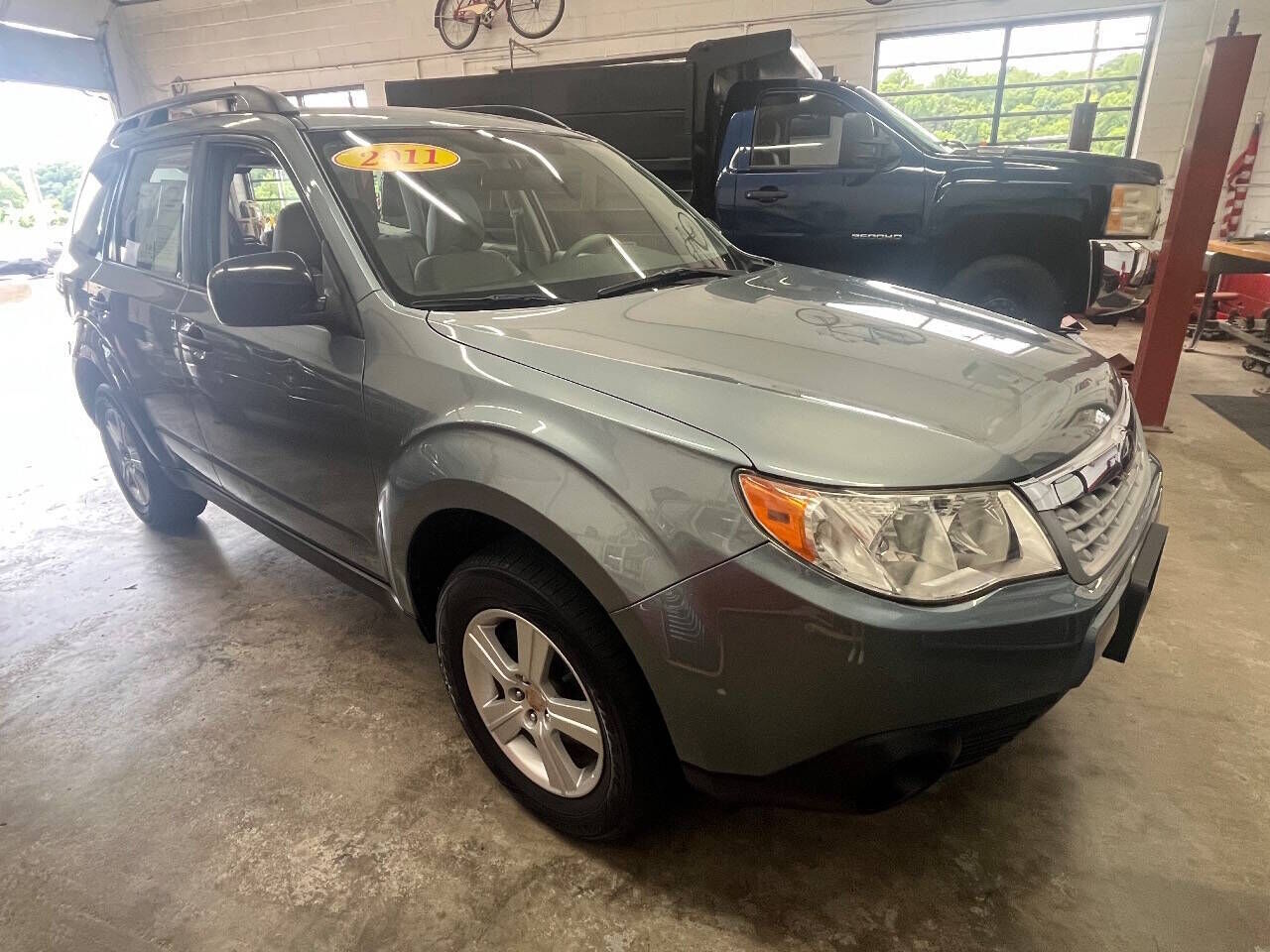 2011 SUBARU Forester
