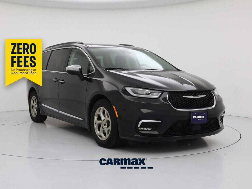 2022 CHRYSLER Pacifica