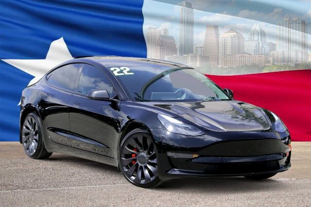 2022 TESLA Model 3