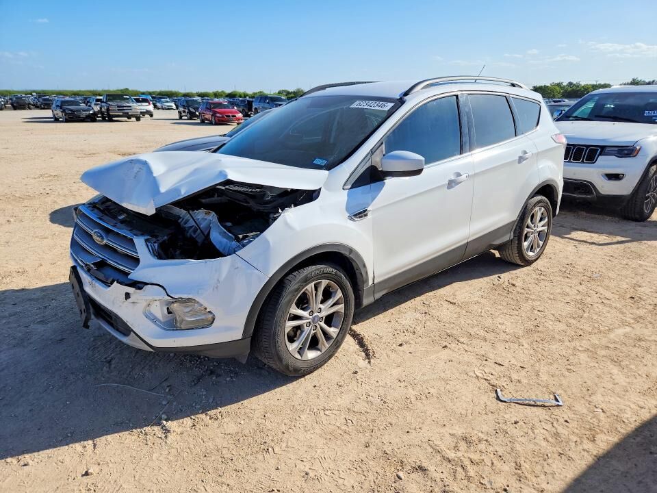 2017 FORD Escape