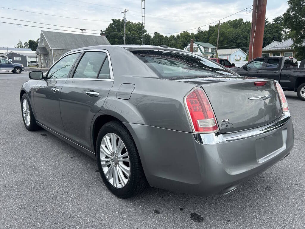 2012 CHRYSLER 300