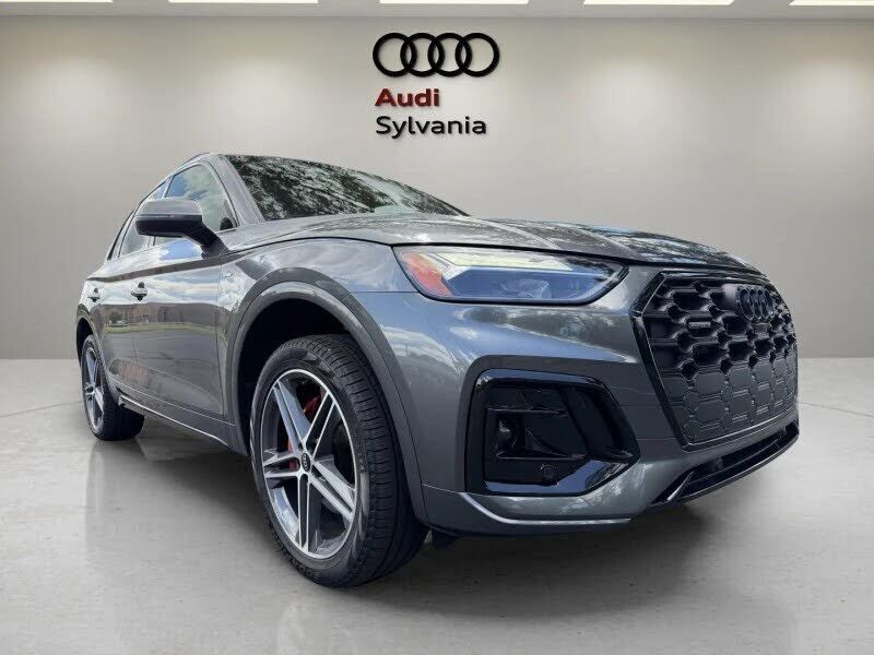 2025 AUDI Q5 e