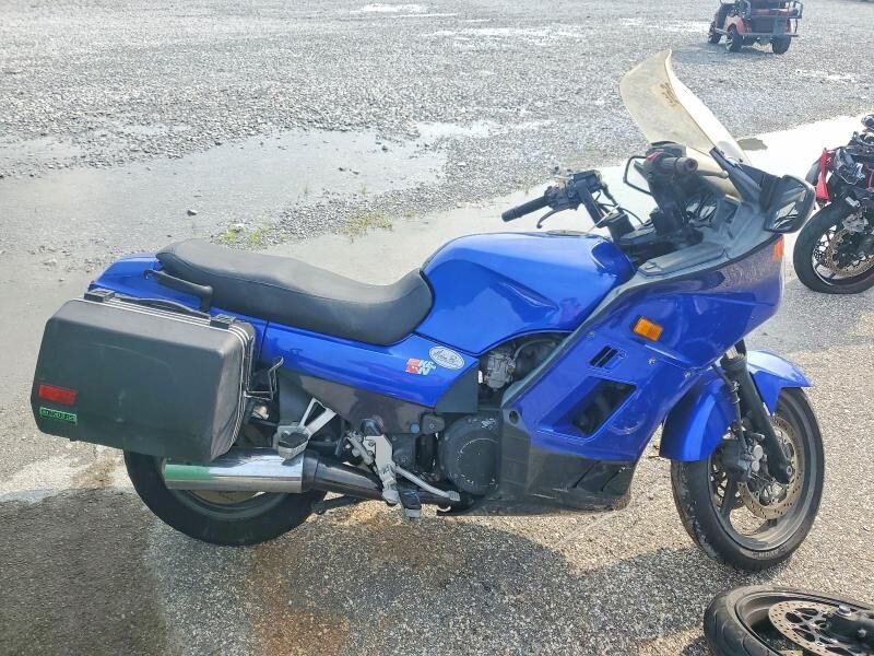 2001 KAWASAKI CONCOURS