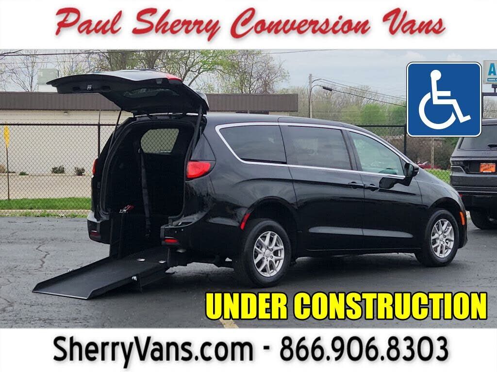 2026 CHRYSLER Pacifica