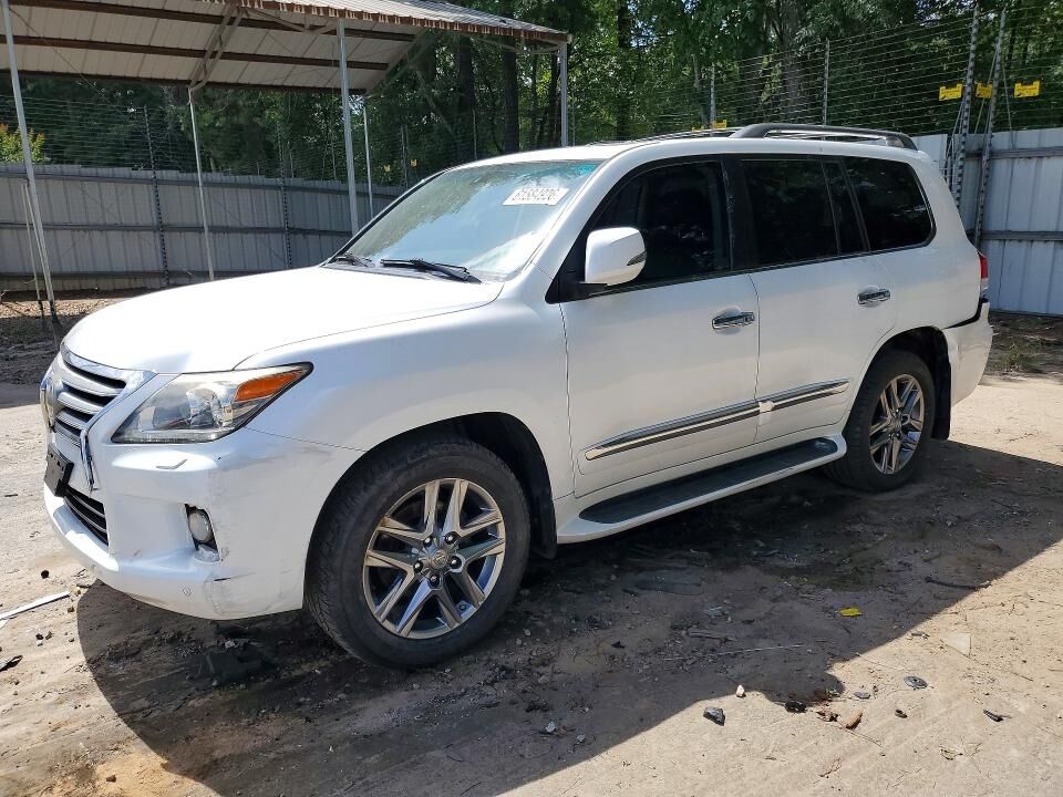 2013 LEXUS LX