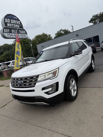 2017 FORD Explorer
