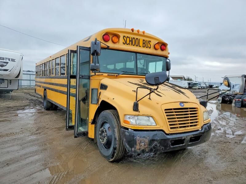 2013 BLUE BIRD BB Conventional