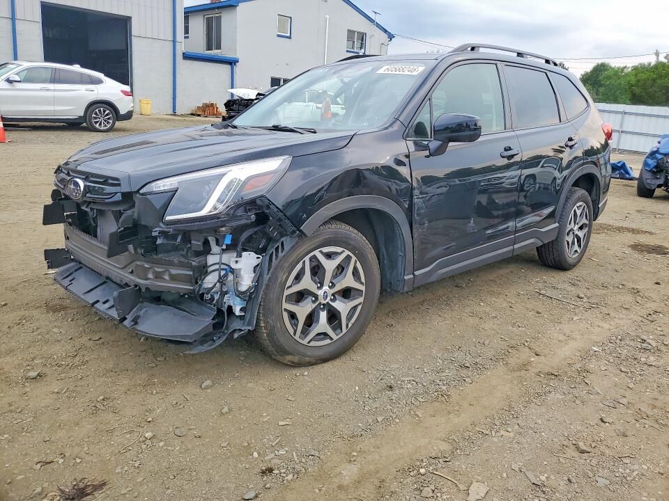 2023 SUBARU Forester