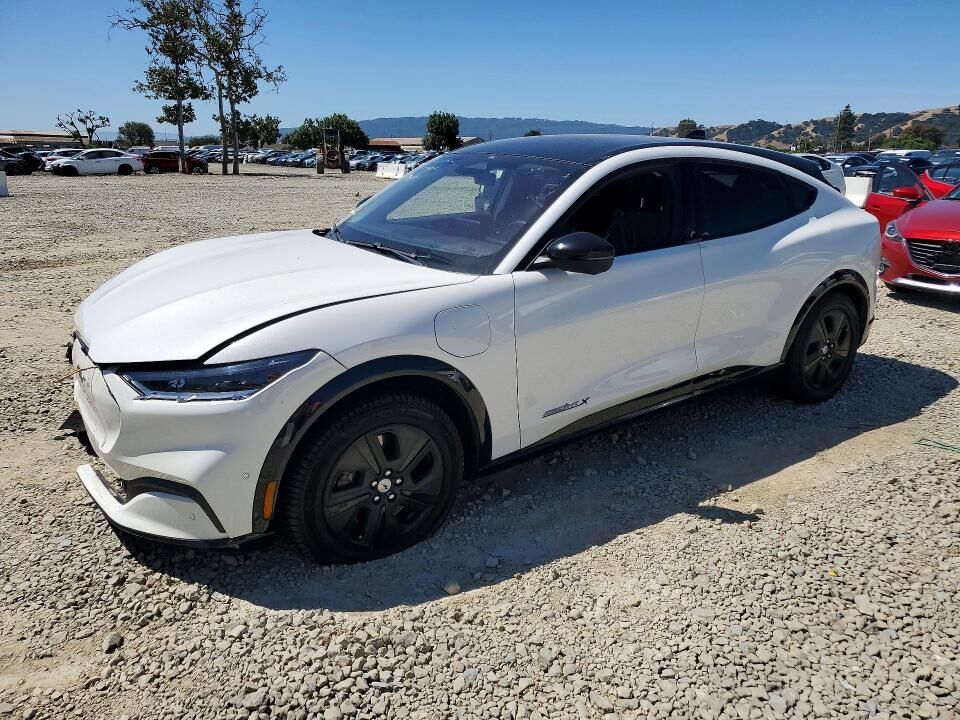 2021 FORD Mach-E