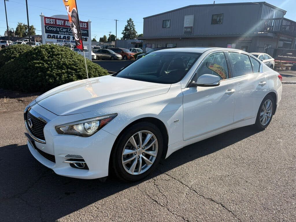 2017 INFINITI Q50
