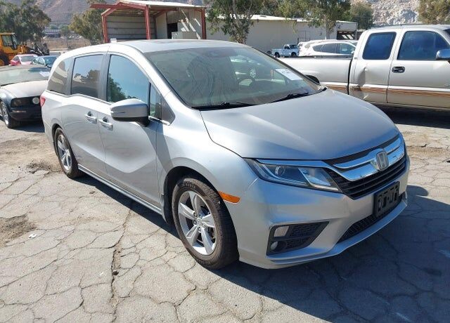 2018 HONDA Odyssey