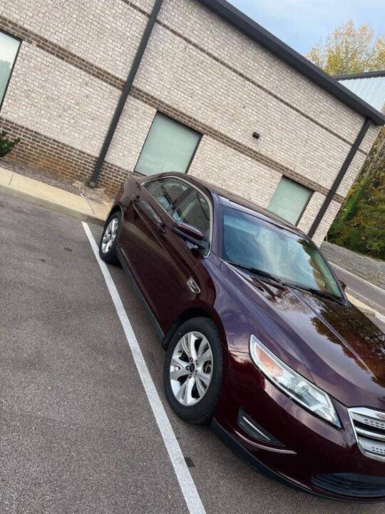 2011 FORD Taurus