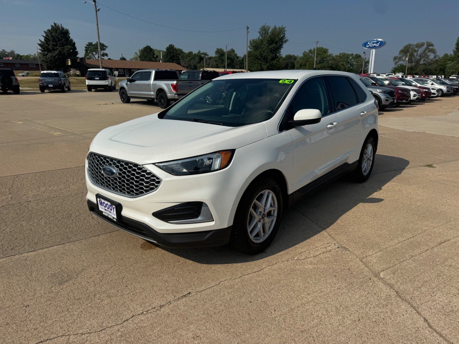 2024 FORD Edge