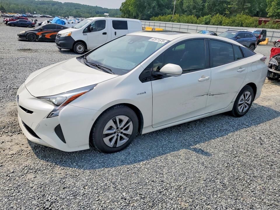 2017 TOYOTA PRIUS