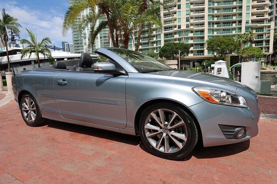 2012 VOLVO C70 / C30