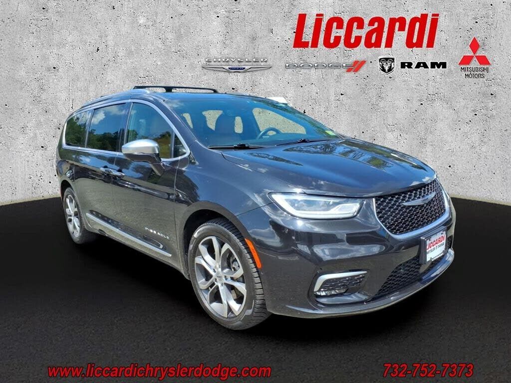 2021 CHRYSLER Pacifica