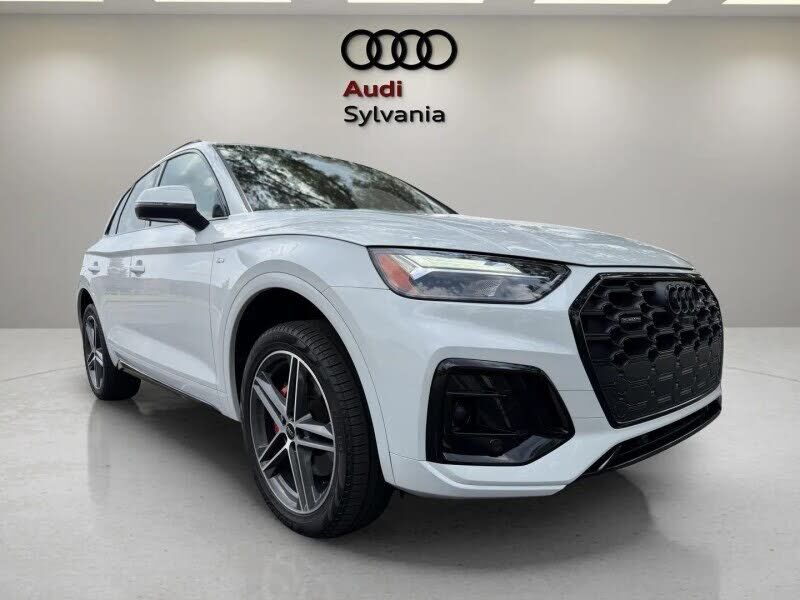 2025 AUDI Q5 e