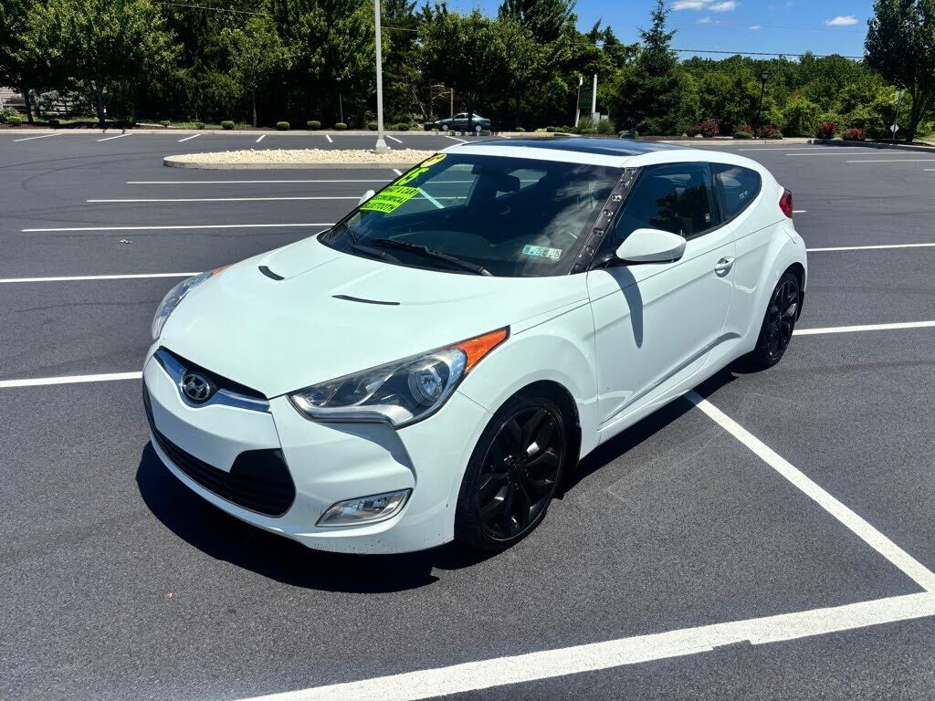 2015 HYUNDAI Veloster