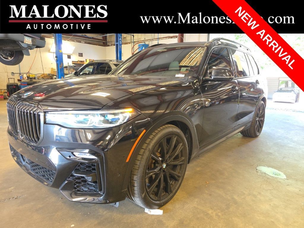 2022 BMW X7