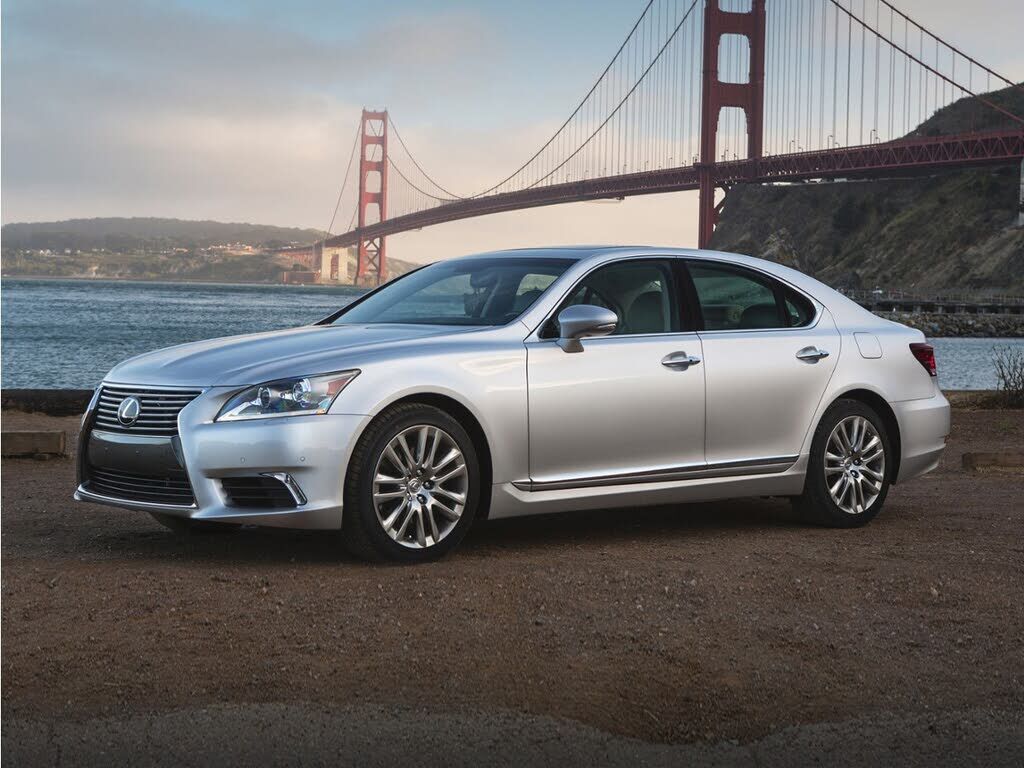 2015 LEXUS LS