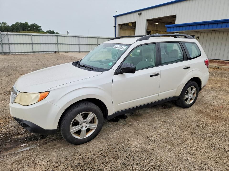 2011 SUBARU Forester