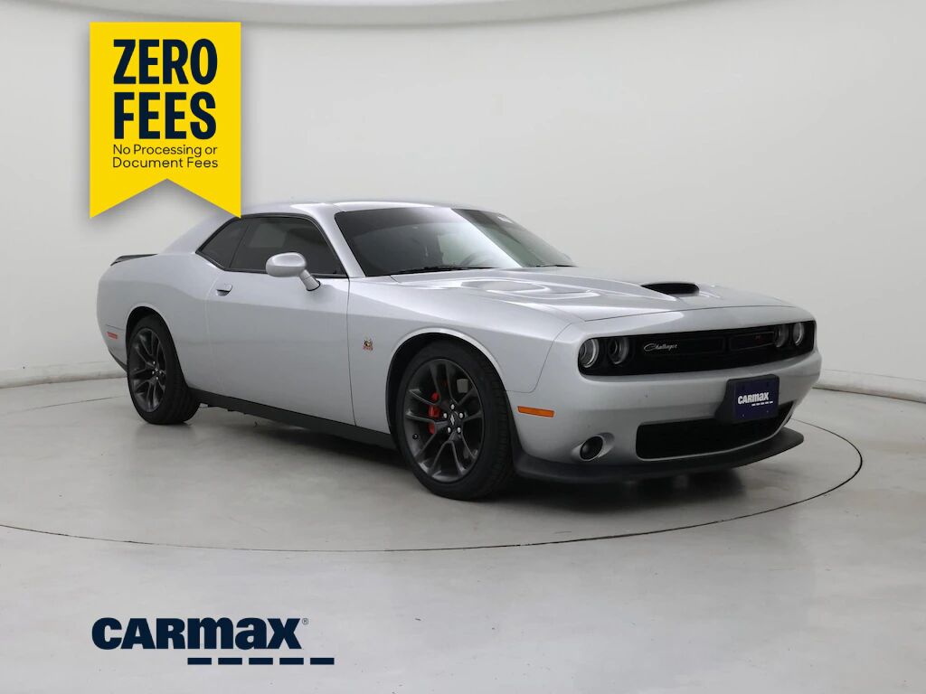 2021 DODGE Challenger