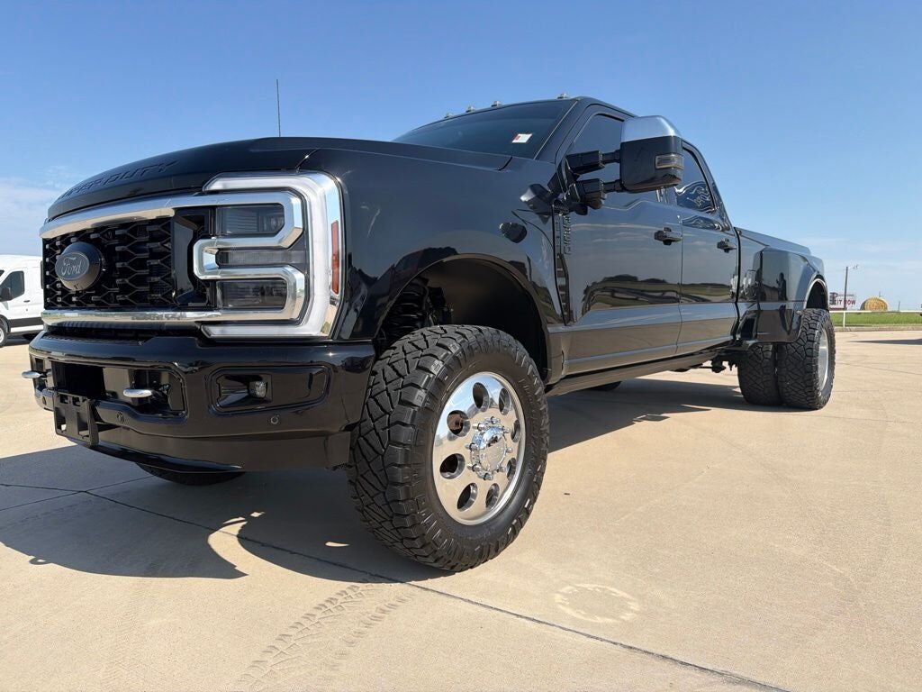 2024 FORD F-350